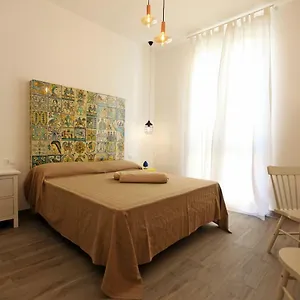 Pensjonat Via Siracusa 5, Castellammare del Golfo